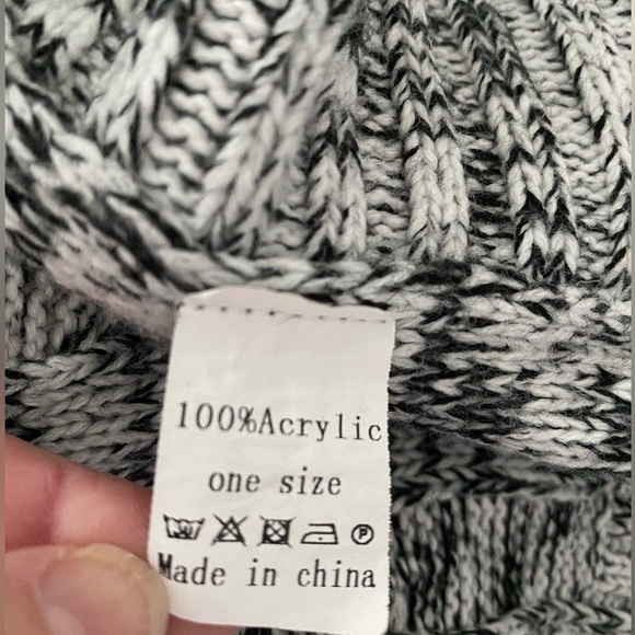 One Size Turtleneck Poncho Style Sweater - Picture 4 of 5